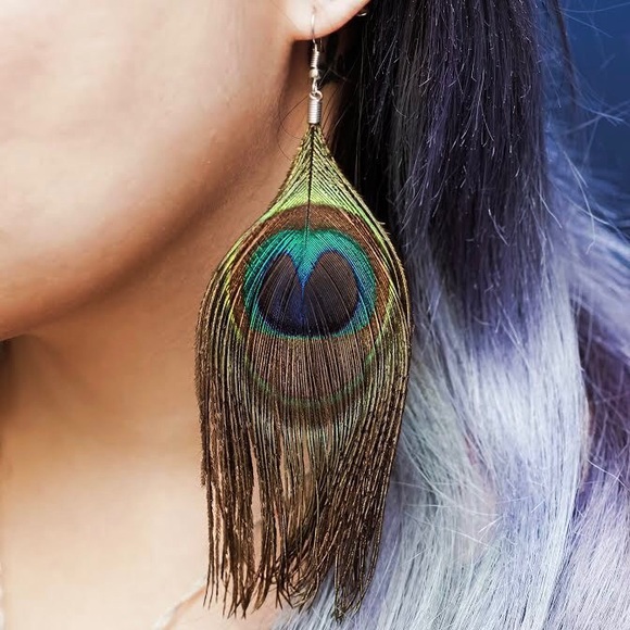 “Showtime” Peacock Bird Feather Statement Earrings - Picture 8 of 12